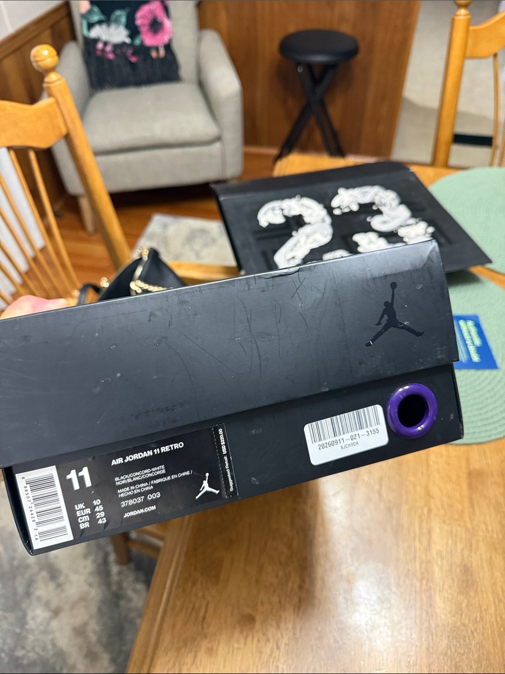 Jordan 11 - Picture 8 of 8